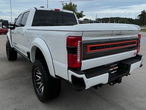 Used 2024 Ford F250 Lariat w/ Lariat Ultimate Package AWD/4WD image 6