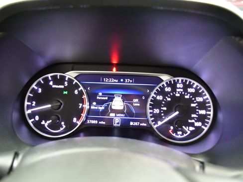 Used 2024 Nissan Sentra SV image 16