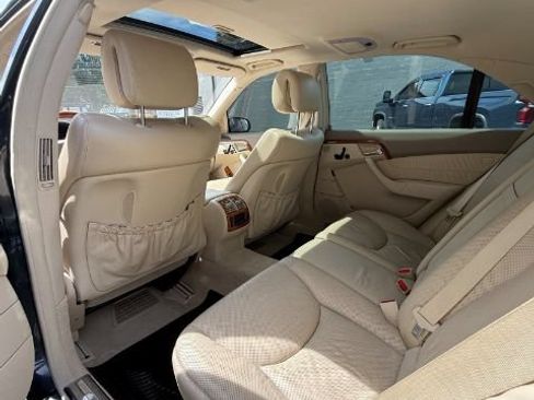 Used 2005 Mercedes-Benz S 500 image 9