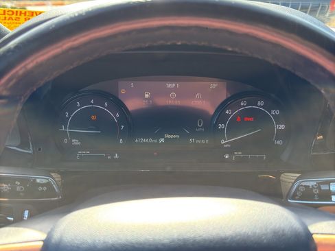 Used 2020 Lincoln Corsair Reserve w/ Equipment Group 201A image 21