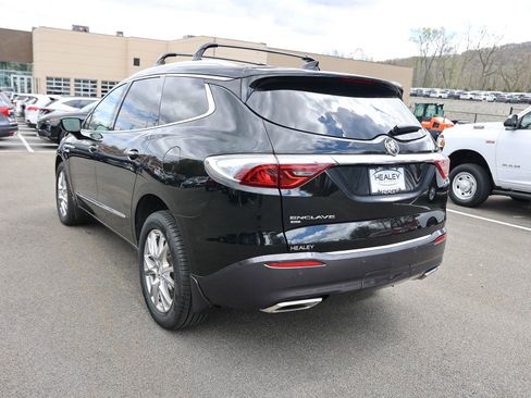 Used 2022 Buick Enclave Premium w/ Experience Buick Package AWD/4WD image 5