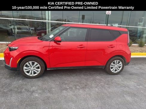 Certified 2025 Kia Soul LX image 4