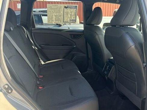 Used 2025 Subaru Forester Premium w/ Convenience Package #1 AWD/4WD image 16