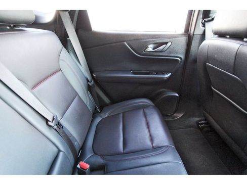 Used 2022 Chevrolet Blazer RS w/ Enhanced Convenience Package FWD image 12