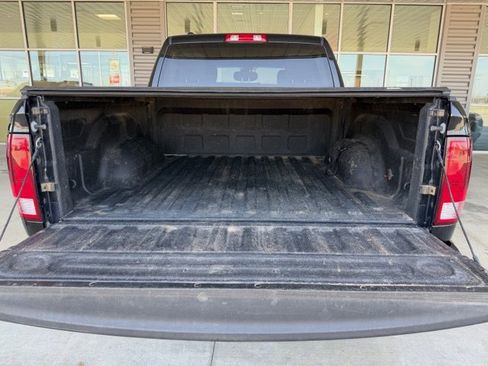 Used 2019 RAM 1500 Tradesman w/ Tradesman SXT Package image 5