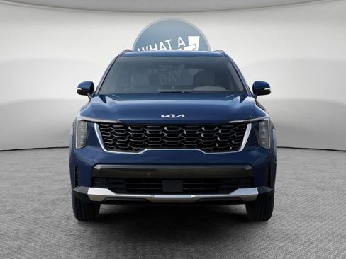 New 2026 Kia Sorento S image 2