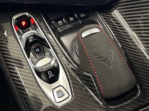 Used 2024 Chevrolet Corvette Z06 w/ Stealth Interior Trim Package RWD image 25