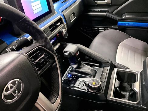 Certified 2025 Toyota Tacoma TRD Off-Road w/ TRD Off Road Upgrade Package image 14