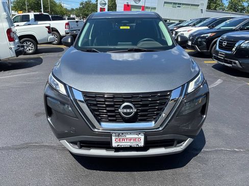Used 2023 Nissan Rogue S AWD/4WD image 2
