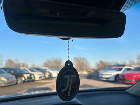 Used 2018 Acura MDX FWD w/ Advance Package image 28