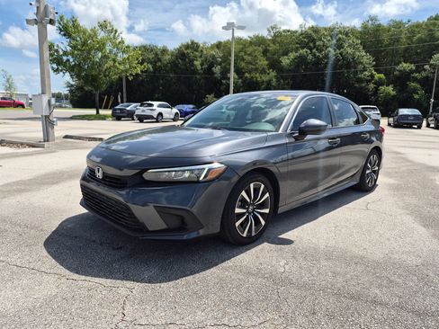 Used 2024 Honda Civic EX image 2