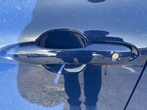 Used 2025 Toyota Camry XSE FWD image 16