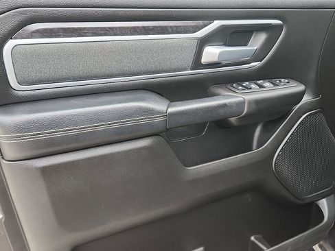 Used 2022 RAM 1500 Big Horn AWD/4WD image 8