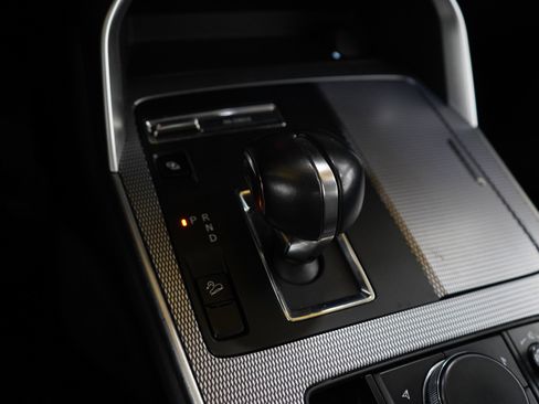 Certified 2024 MAZDA CX-90 Plug-In Hybrid w/ Premium Pkg image 25