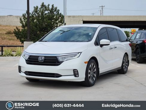 Used 2023 Honda Odyssey EX-L image 3