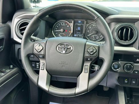 Used 2023 Toyota Tacoma TRD Pro AWD/4WD image 13