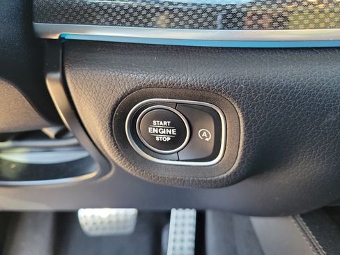 Used 2022 Mercedes-Benz GLS 450 4MATIC image 22