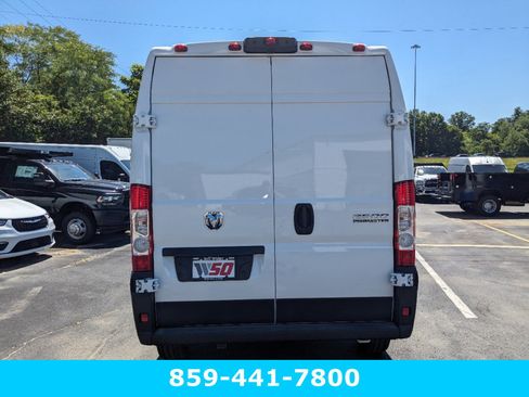 New 2024 RAM ProMaster 2500 w/ Convenience Group image 5