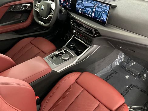 Used 2025 BMW 230i Coupe w/ Premium Package image 15