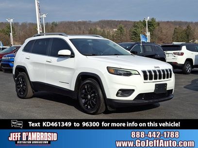 Certified 2019 Jeep Cherokee Latitude Plus w/ Comfort/Convenience Group