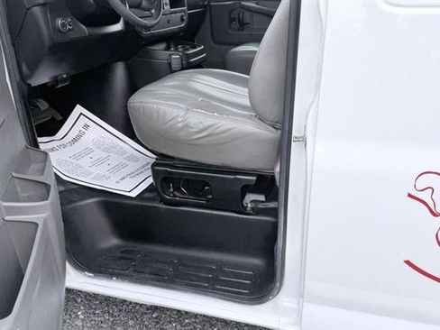 Used 2013 Chevrolet Express 2500 w/ Power Package RWD image 31
