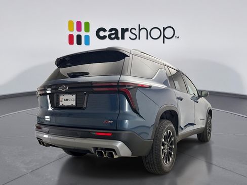 Used 2024 Chevrolet Traverse Z71 w/ LPO, Floor Liner Package AWD/4WD image 5