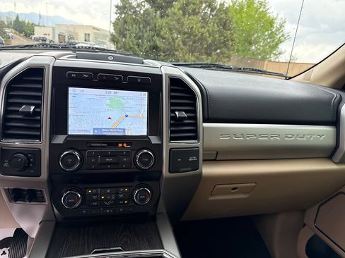 Certified 2020 Ford F350 Lariat w/ Lariat Ultimate Package AWD/4WD image 16