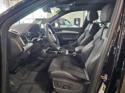Used 2024 Audi Q5 e Premium Plus w/ Premium Plus Package AWD/4WD image 23