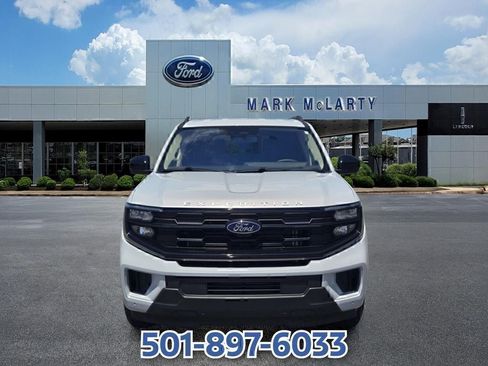 Used 2025 Ford Expedition Active RWD image 8