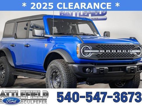 New 2025 Ford Bronco Badlands w/ Sasquatch Package AWD/4WD image 1