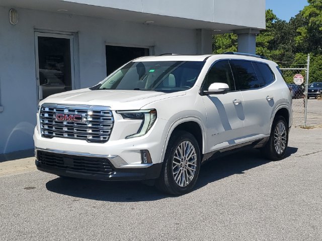 Used 2024 GMC Acadia Denali FWD image 13