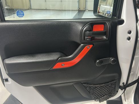 Used 2014 Jeep Wrangler Unlimited Sport w/ Max Tow Package image 13