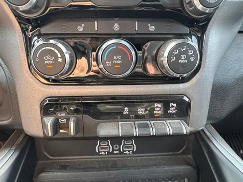 Used 2026 RAM 3500 Big Horn AWD/4WD image 18