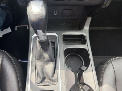 Used 2017 Ford Escape Titanium AWD/4WD image 20