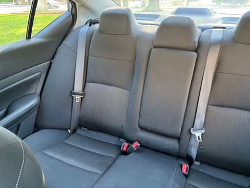 Used 2025 Nissan Altima 2.5 SV FWD image 34
