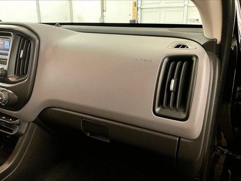 Used 2016 Chevrolet Colorado W/T w/ WT Convenience Package AWD/4WD image 15