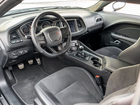 Used 2023 Dodge Challenger R/T Scat Pack RWD image 8