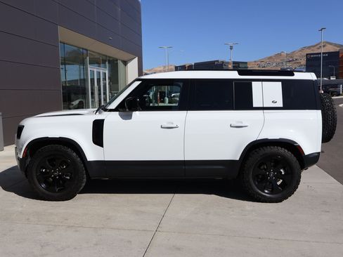 Used 2024 Land Rover Defender 110 S AWD/4WD image 11