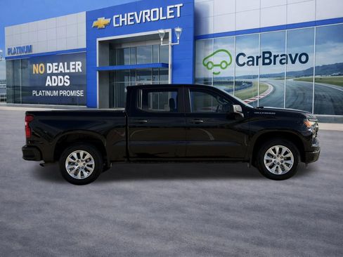 Used 2023 Chevrolet Silverado 1500 Custom image 8