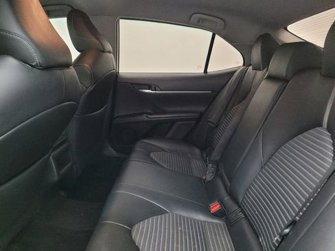 Used 2018 Toyota Camry SE w/ Protection Package (Q2) FWD image 18