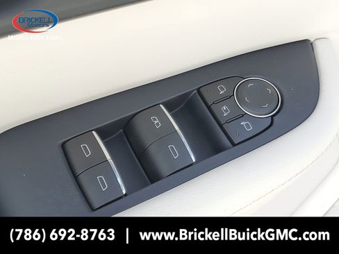 New 2026 Buick Enclave Avenir w/ Super Cruise Package FWD image 19