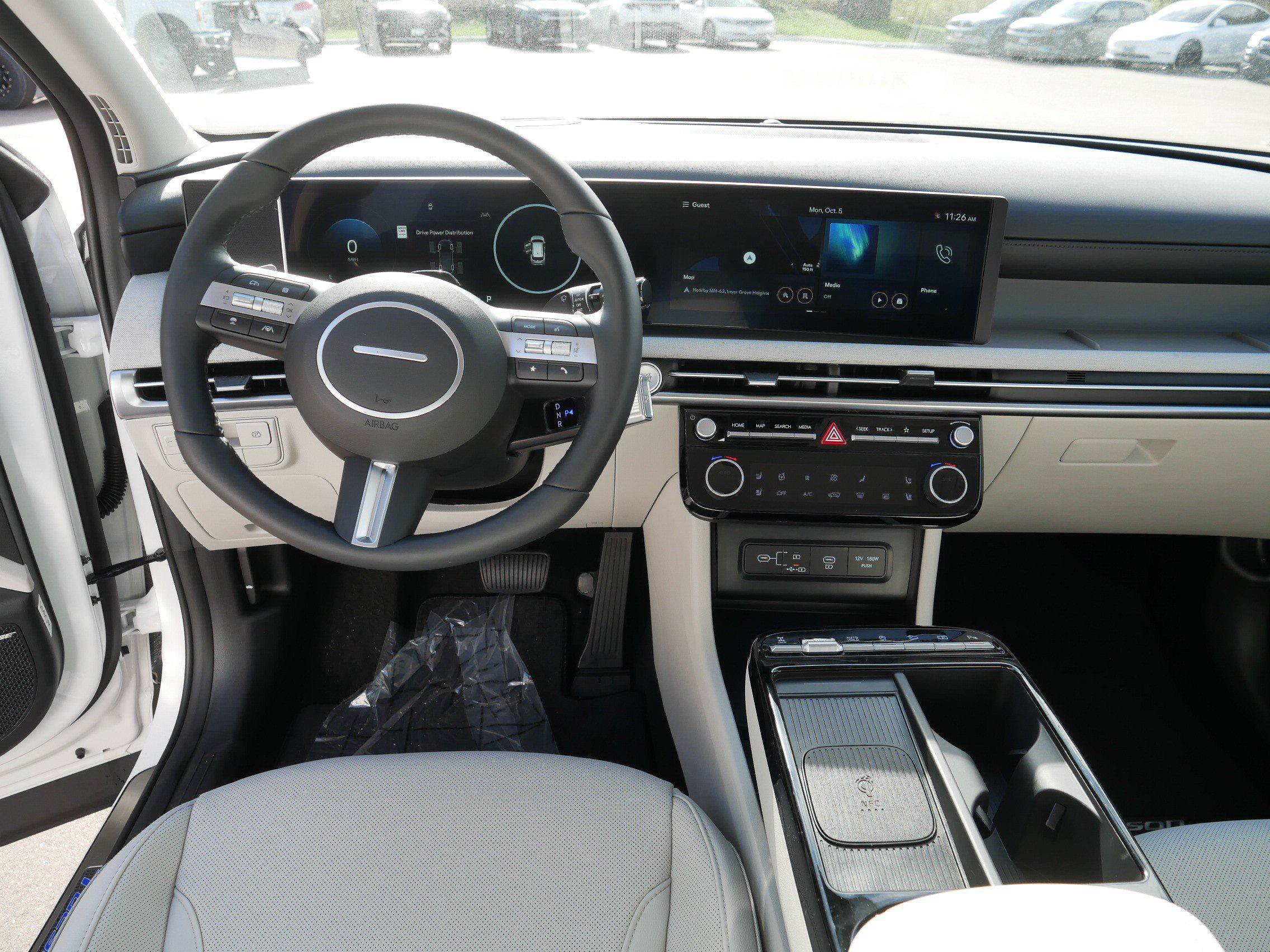New 2026 Hyundai Tucson Limited AWD/4WD image 7