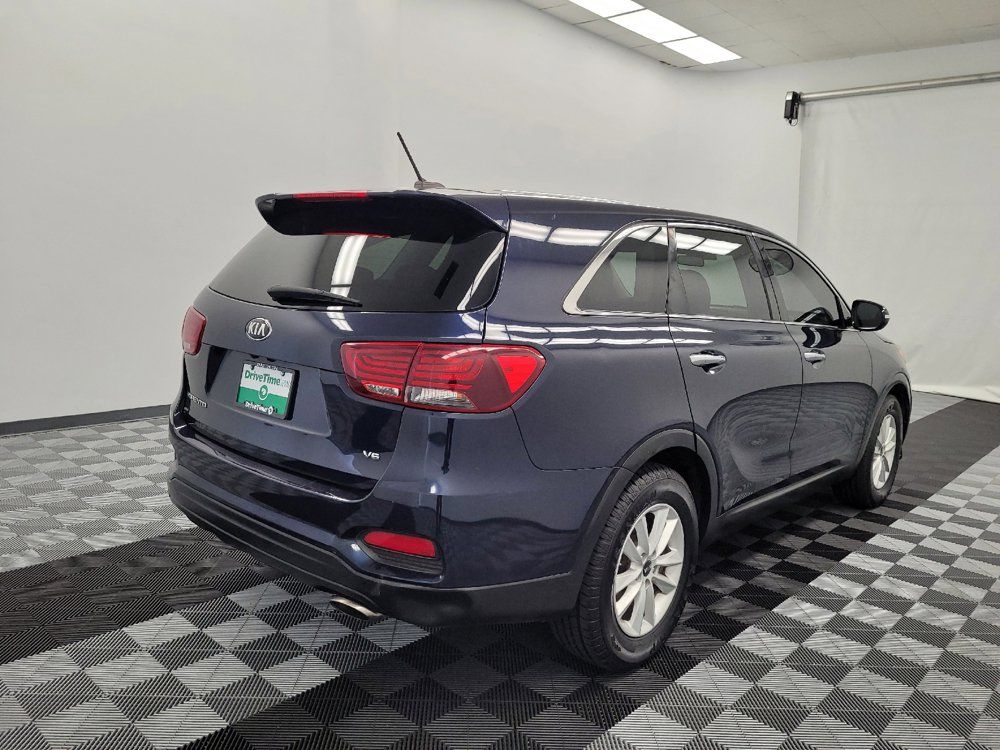Used 2020 Kia Sorento FWD V6 image 9