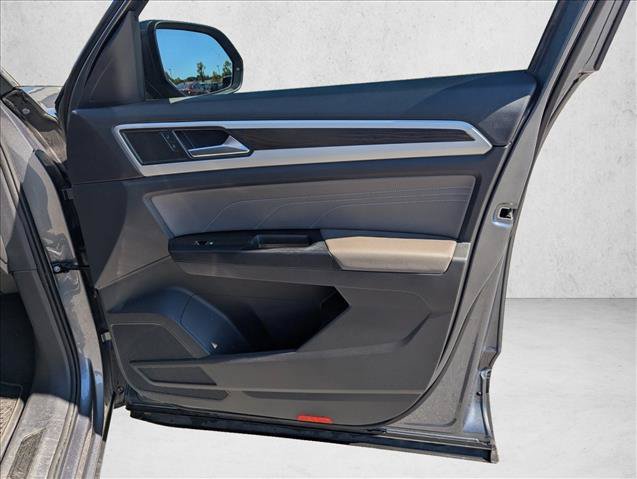 Used 2021 Volkswagen Atlas SE FWD image 26