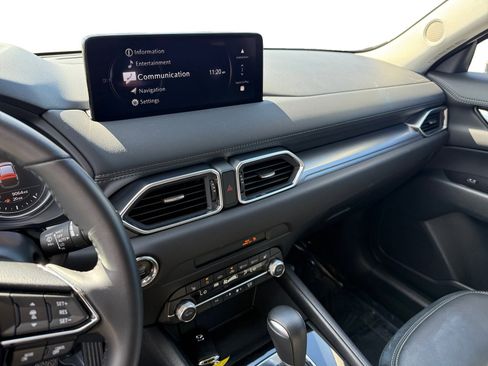 Used 2025 MAZDA CX-5 AWD 2.5 S w/ Preferred Package image 12