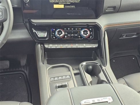 New 2026 GMC Sierra 2500 AT4 w/ AT4 Premium Plus Package image 15