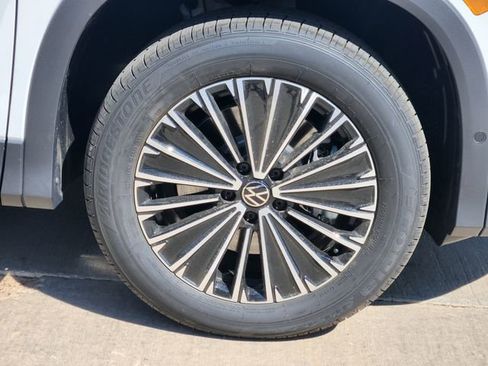 New 2026 Volkswagen Tiguan S image 7