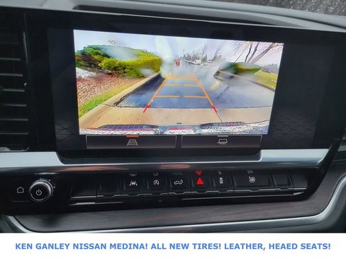 Used 2025 GMC Sierra 1500 SLT image 32