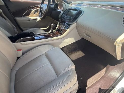 Used 2016 Buick LaCrosse Leather FWD image 16