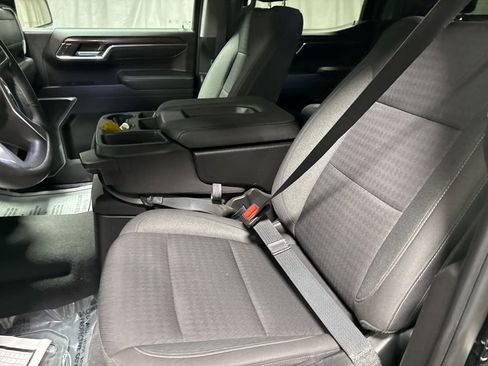 Used 2023 Chevrolet Silverado 1500 LT w/ Z71 Off-Road Package image 24